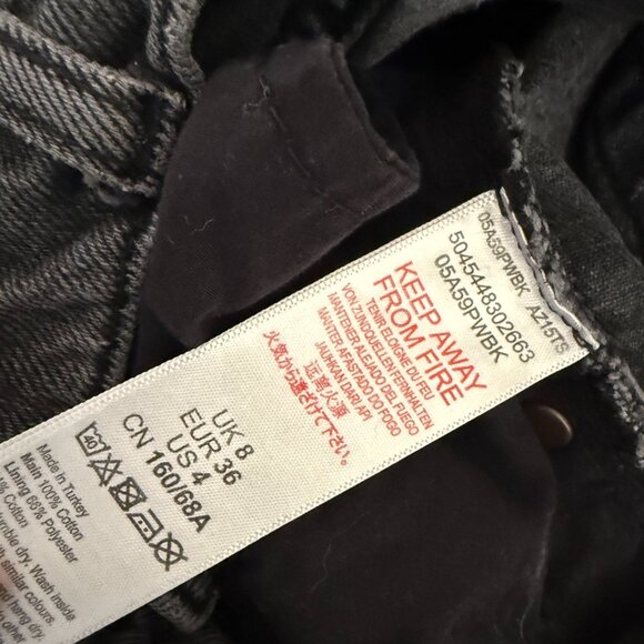 Topshop Cuffed Mom Denim Short - Picture 4 of 4